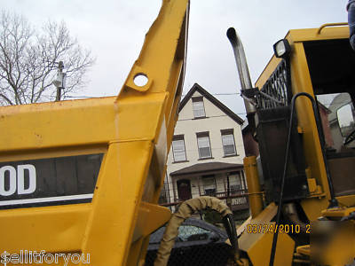 Caterpillar cat d-20D heavy duty off road dump truck