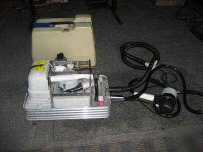 Von schrader VS1 carpet cleaner & VS2 upholstery 