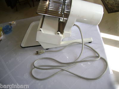 Commercial food slicer 7