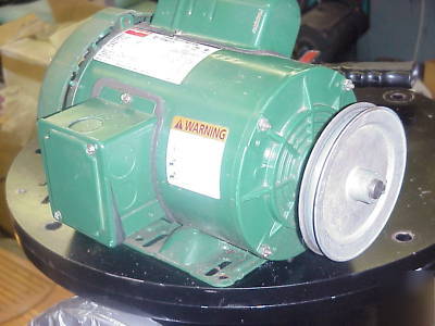 Dayton farm duty 1 hp 1725 rpm single phase motor