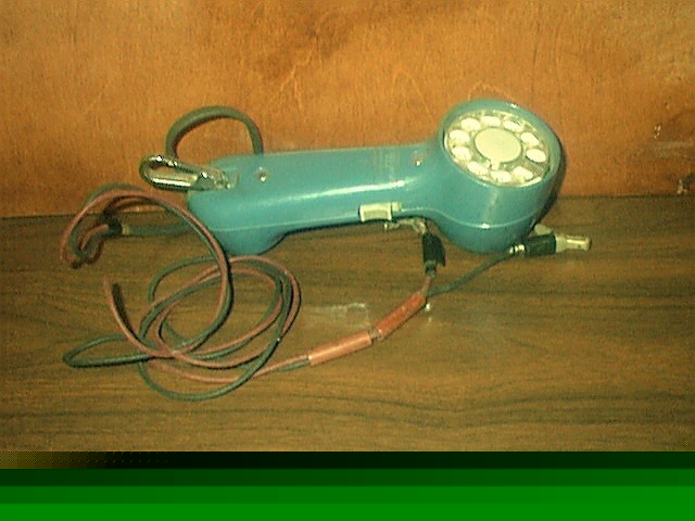 Bell systems blue rotary butt set lineman phone