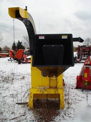 New 2009 pequea CX850 wood chipper attachment