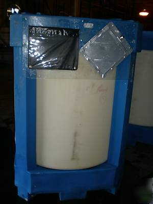 330 gallon reconditioned ibc tote snyder ultratainer