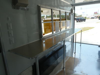 New brand 8.5X20 2010 concession trailer loaded 