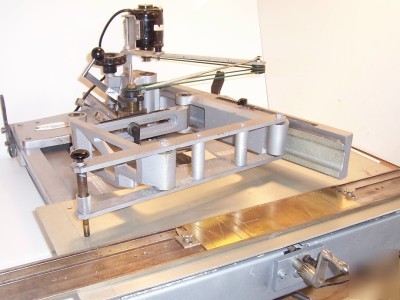New hermes irxii engraving machine engraver & font set