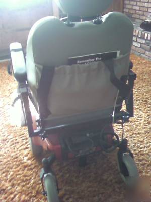 Pride mobility jet 3 power chair excellent condition