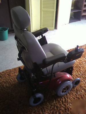 Pride mobility jet 3 power chair excellent condition