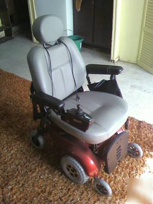 Pride mobility jet 3 power chair excellent condition