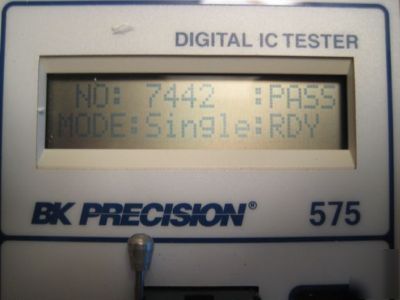 Bk precision 575 digital ic tester & identifier