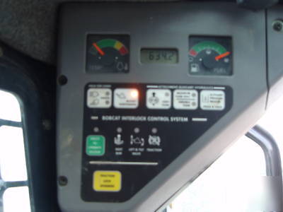 2007 bobcat S250 cab, heat, air, 2 speed, 635 hrs