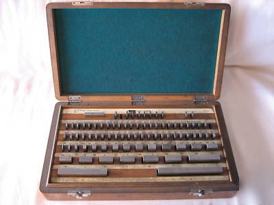 F. v. fowler rectangular steel gauge block set & box