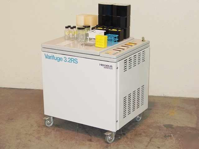 Heraeus sepatech varifuge 3.2RS refrigerated centrifuge