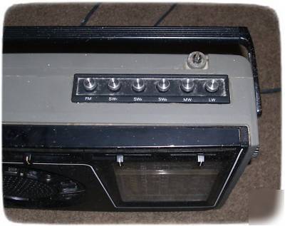 Vintage sony icf-8900L 6 band sw/mw/lw/fm radio nice