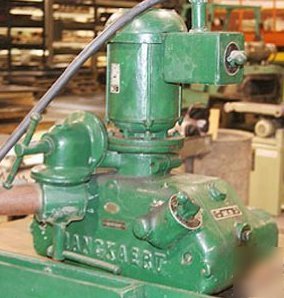 Danckaert powerfeeder works on 240 volt 3 phase