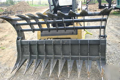 Extreme heavy duty eagle-style skid steer 84