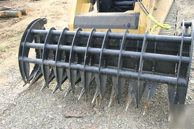Extreme heavy duty eagle-style skid steer 84
