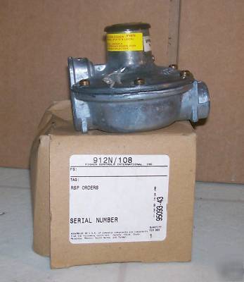 Fisher controls pressure reducing regulator 912N-108
