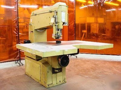 Scmi R9 pin router 9HP, 3PH, 36â€ throat, hydraulic feed