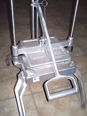 New lettuce chopper nearly 70+ items inside my store