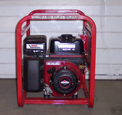 New 2400 watt generator briggs stratton 4.9 hp 50 hz 