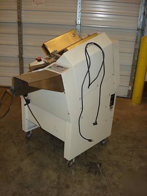 Gbc digicoil automatic coil inserter crimper spiral 