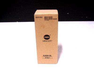 New minolta 8932-892 fuser oil / cf oil 1 ( in box)