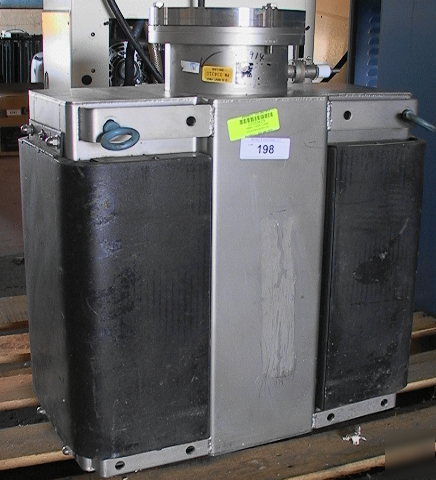 Varian 914- 500 liter/sec ion vacuum pump with magnets.
