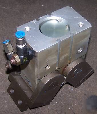 Smc pneumatic gripper finger, type# MHW2-50D1, nice