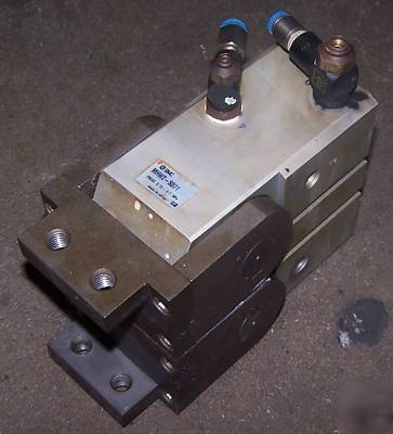 Smc pneumatic gripper finger, type# MHW2-50D1, nice