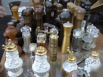 Large pepper mill collection, peppermills sea saltmills