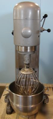 Hobart M802 80 quart mixer with ss bowl & hd whip