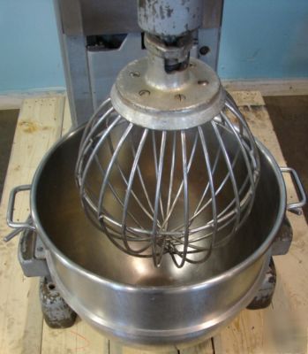 Hobart M802 80 quart mixer with ss bowl & hd whip