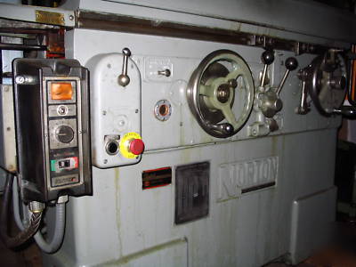 Norton universal grinding machine 10 x 20 cylindrical 