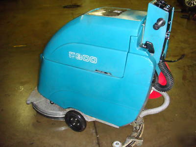 Tennant 5300 flor scrubber