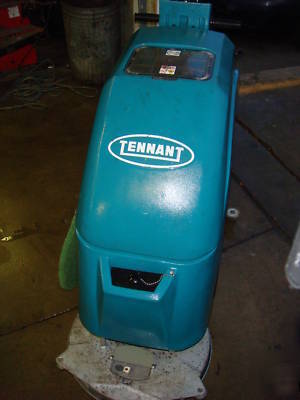 Tennant 5300 flor scrubber