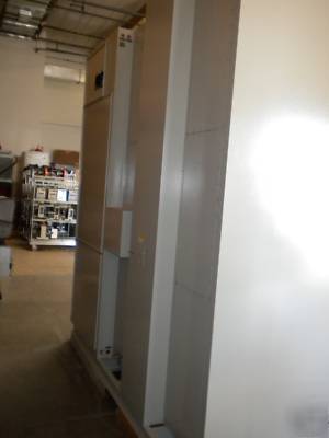 Despatch low/hi temp environmental shock test chamber