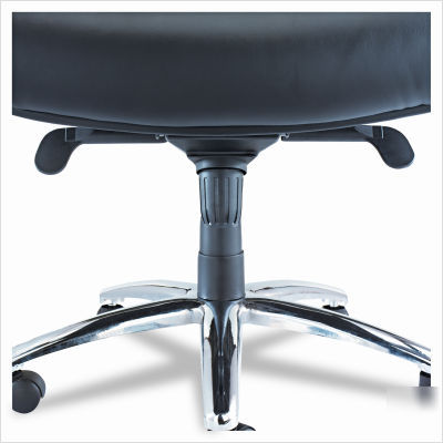 Big & tall mid-back swivel/tilt leather chair black