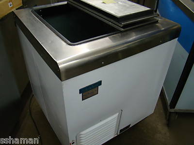 C nelson ice cream freezer conventional cabinet 8 tubs