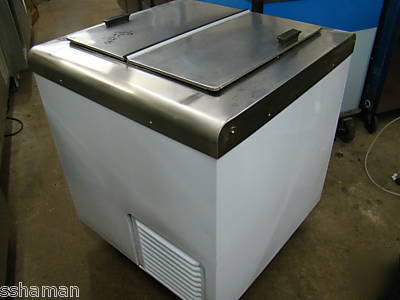 C nelson ice cream freezer conventional cabinet 8 tubs