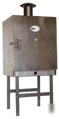 New lem 20LB. smoker with stand