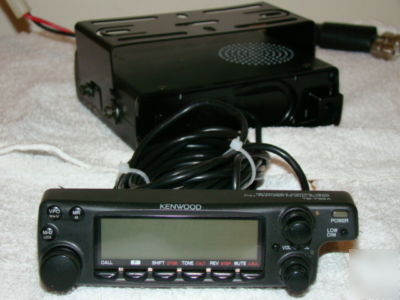 Kenwood tm-732A dual band 144/440MHZ transceiver *nice*