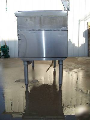 Commercial cocktail unit w/ice bin-well & cold plate +