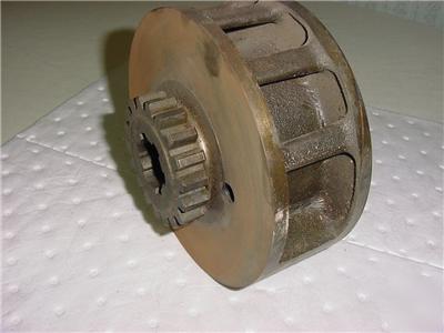 John deere late b clutch driver nos B2463R sub AB3810R