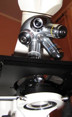 Carl zeiss standard 25 microscope with objectives