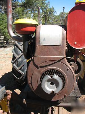 Antique gibson tractor - circa 1948, it runs great 