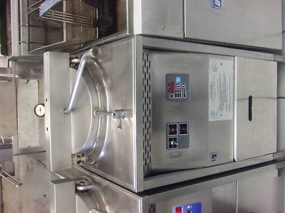 Broaster model 1800G pressure fryer