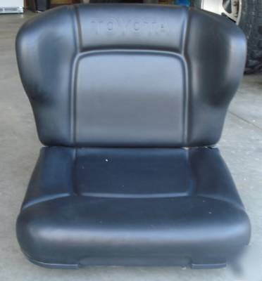 Michagan seat co. 92001405655 forklift seat 