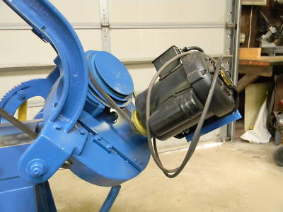 Rebuilt wells metal band saw