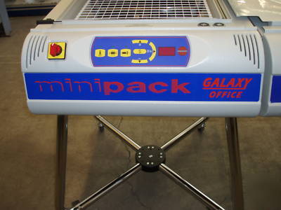 Minipack galaxy office heat tunnel shrink wrap machine