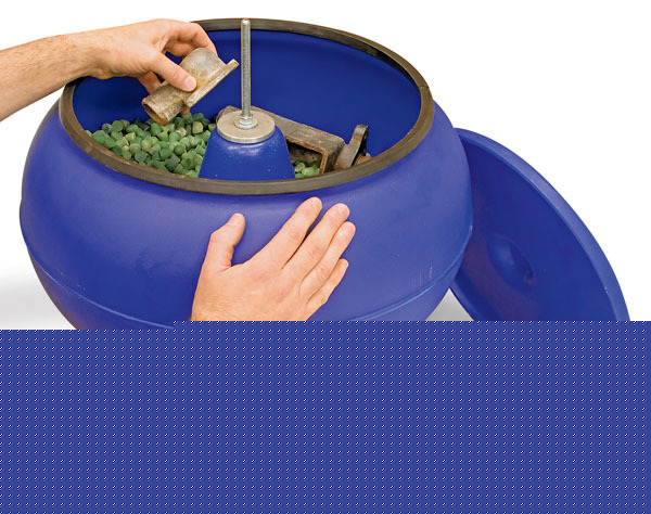 Large capacity vibratory tumbler metal brass polisher